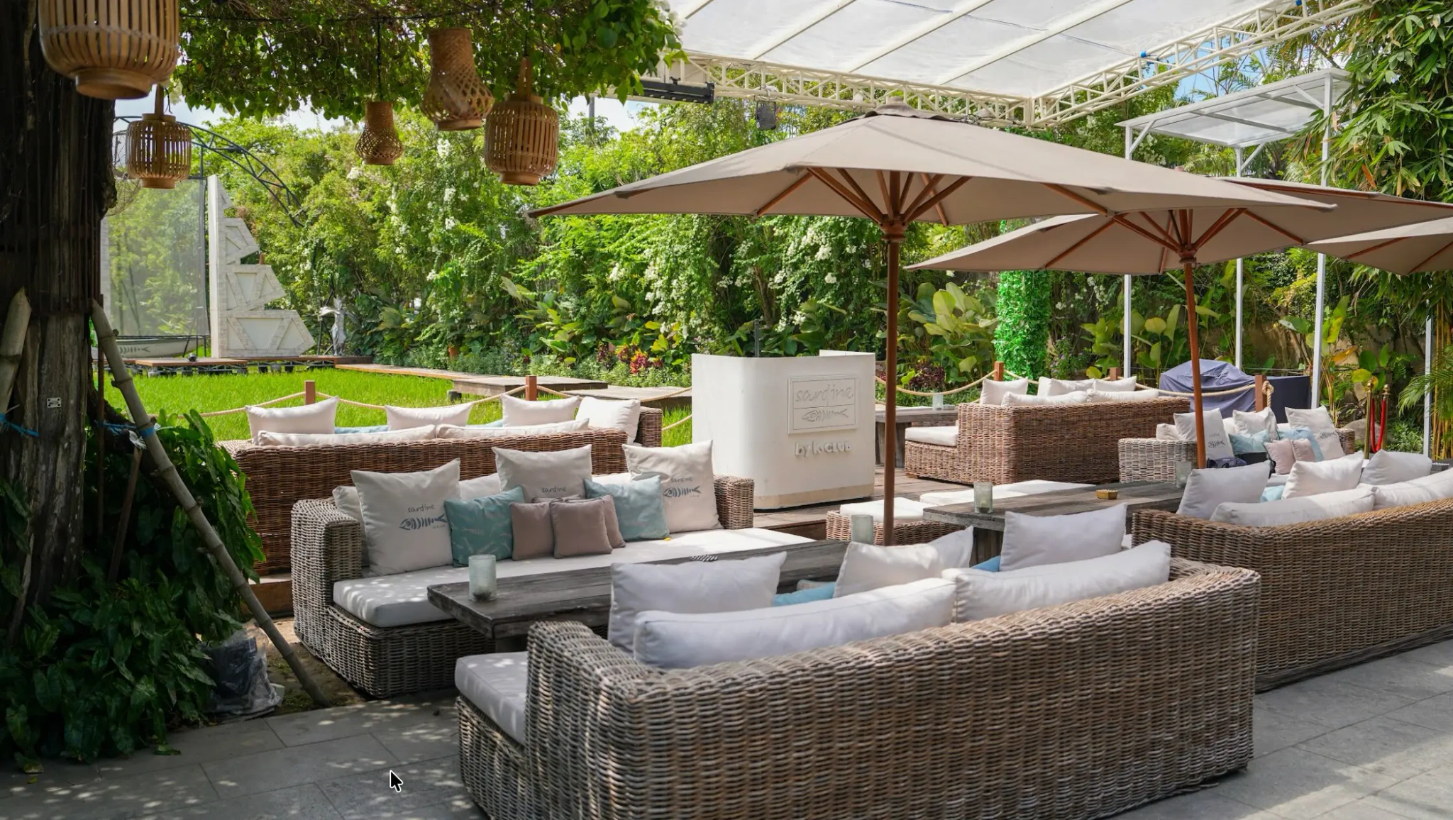 Sardine Seminyak Luxury & Fine Dining Seafood Restaurant image hero